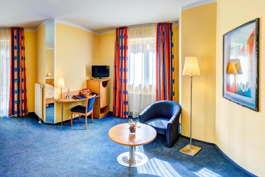 Hotel Graf Lehndorff Zur Messe Monaco di Baviera Esterno foto